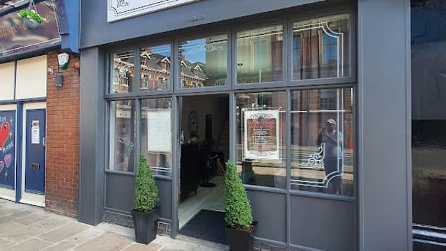 No 7 Bridge End Hair Salon - Hair Salons in leeds