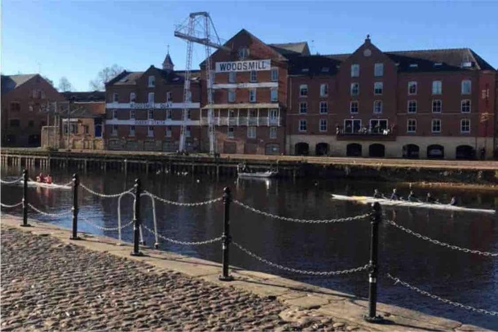 Riverside Apartment - York, York, Yorkshire