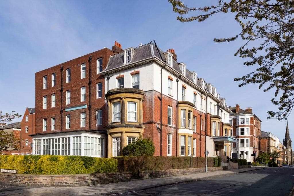 The New Southlands Hotel
