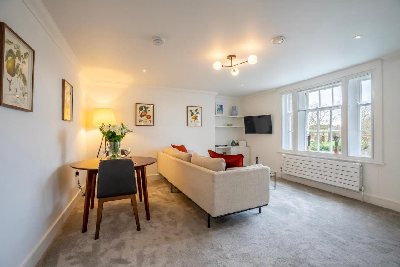 Apartment 8 - Bootham House, York, Yorkshire