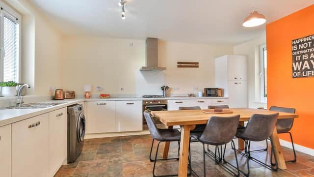 Accommodation at Exclusive - Stunning City Centre House! Parking in sheffield