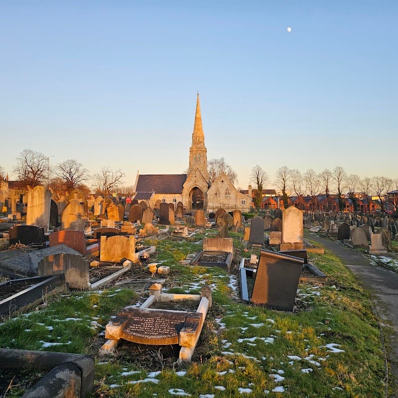 Hyde Park Cemetery
