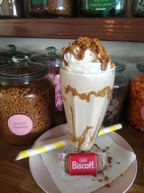 The Hot Chocolate Lounge