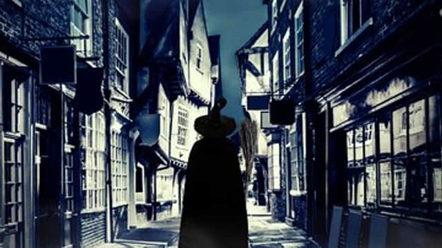 York Witches and History Walking Tour in york