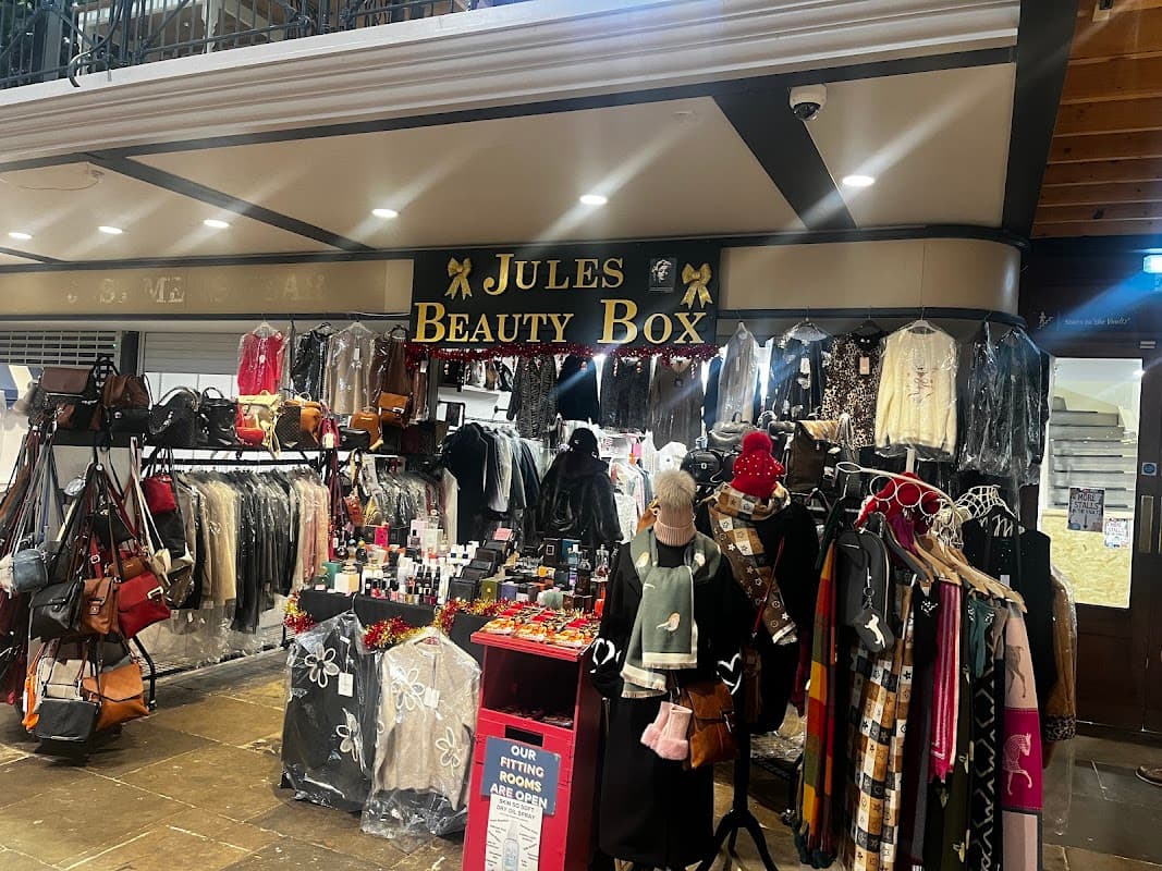 Jules-Beauty-Box