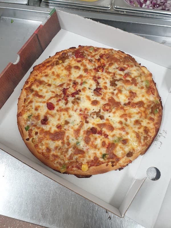 Milan's Pizza