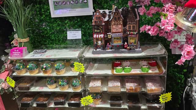 Sweet Temptation Cakes By Nikkie French - Bakers in woodhouse