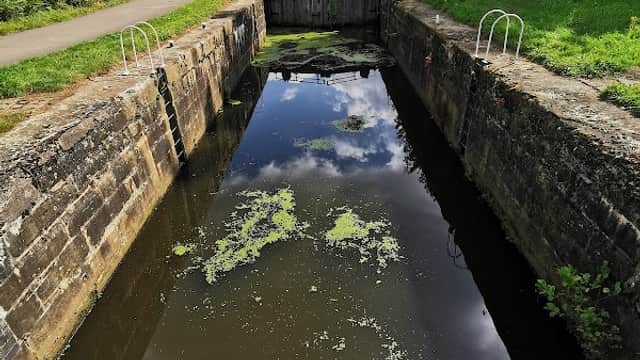 Jordans Lock Sheffield and South Yorkshire Navigation - Historic Site in rotherham