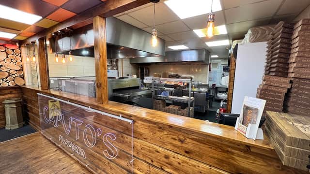 Caputo's pizzeria - Takeaway in heckmondwike