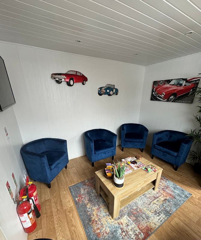 Archway Motors