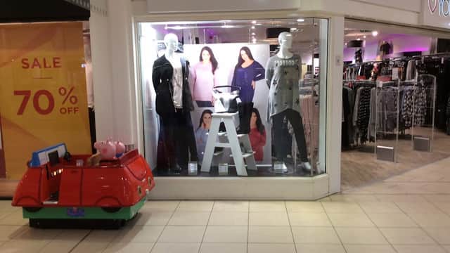 Yours - Clothes Shops in woodhouse