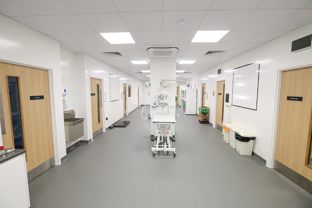 Broadleaf Veterinary Centre