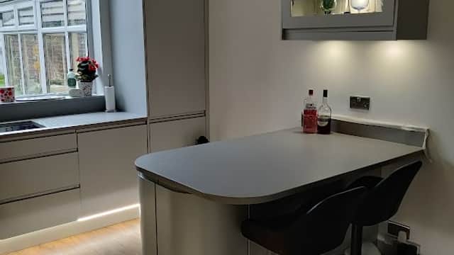 Reach Electrical Ltd - Electricians in leeds