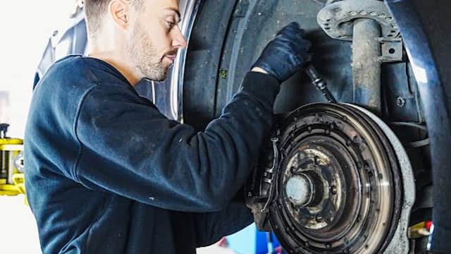 JB Auto Services - York - Garages in haxby