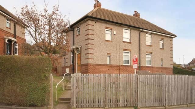 Accommodation at 24 Dryden Road - Beautiful 2 bed in longley