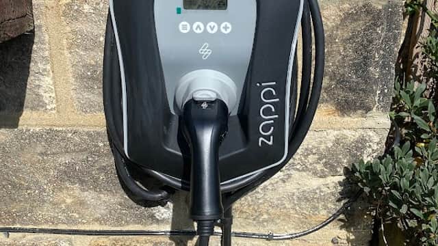 Elecsafe Services Ltd - Electricians in horsforth
