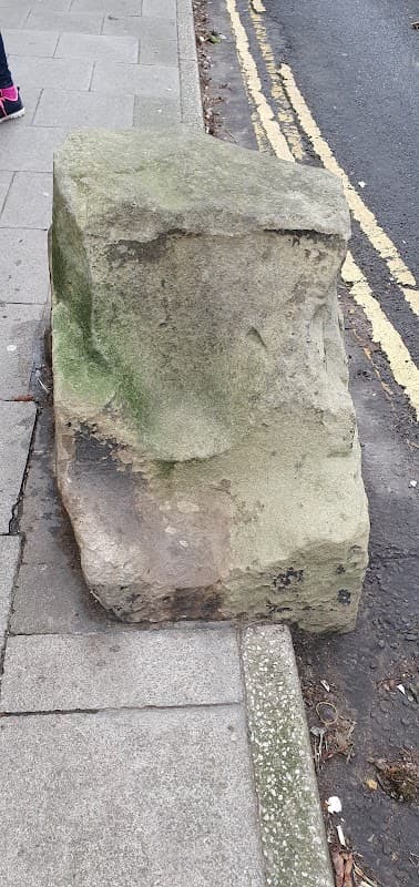 Whitby Horse Mounting Blocks (Little Angel)