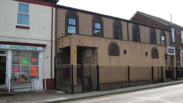 Jamia Masjid Anwar E Mustafa - Mosques in rotherham