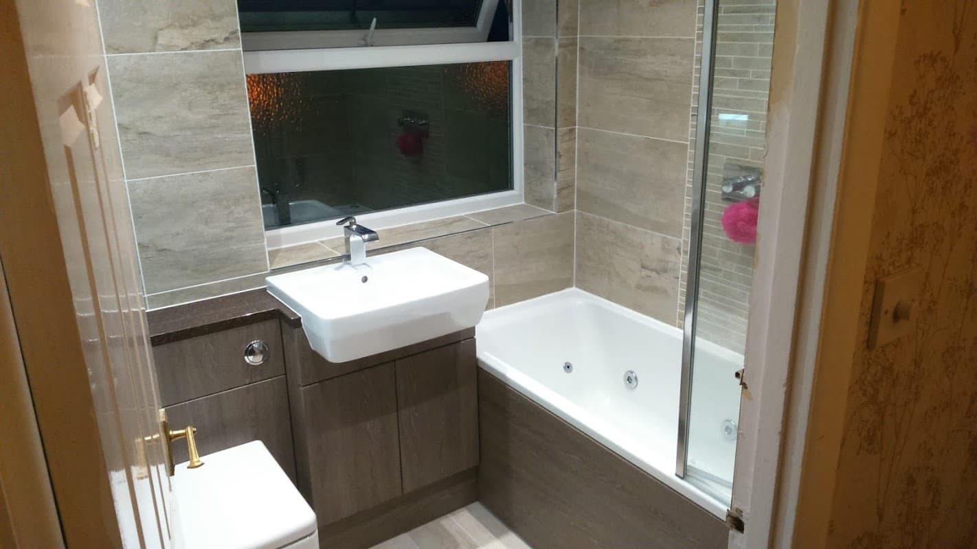 M Bilton Plumbing and Heating (Mirfield)