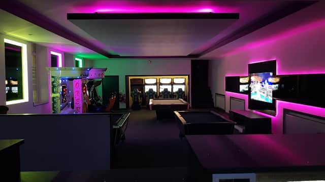 On Q Snooker Centre - Sports Venue in bradford