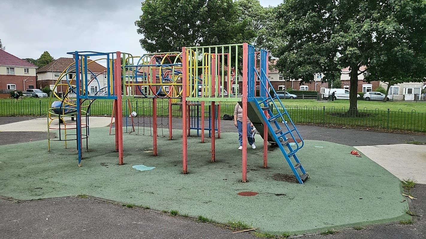 Waverley Avenue Playground