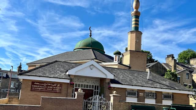 Tawakkulia Jamia Masjid - Mosques in bradford