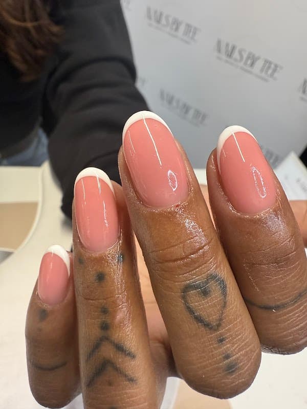 Nails by Tee