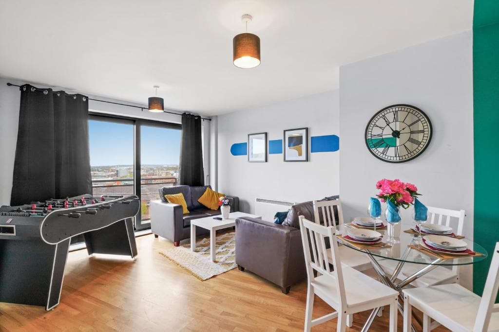 Stylish Central Sheffield Apartment - Parking