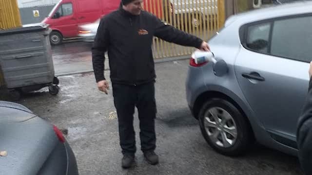 TW Auto Services - Garages in bradford