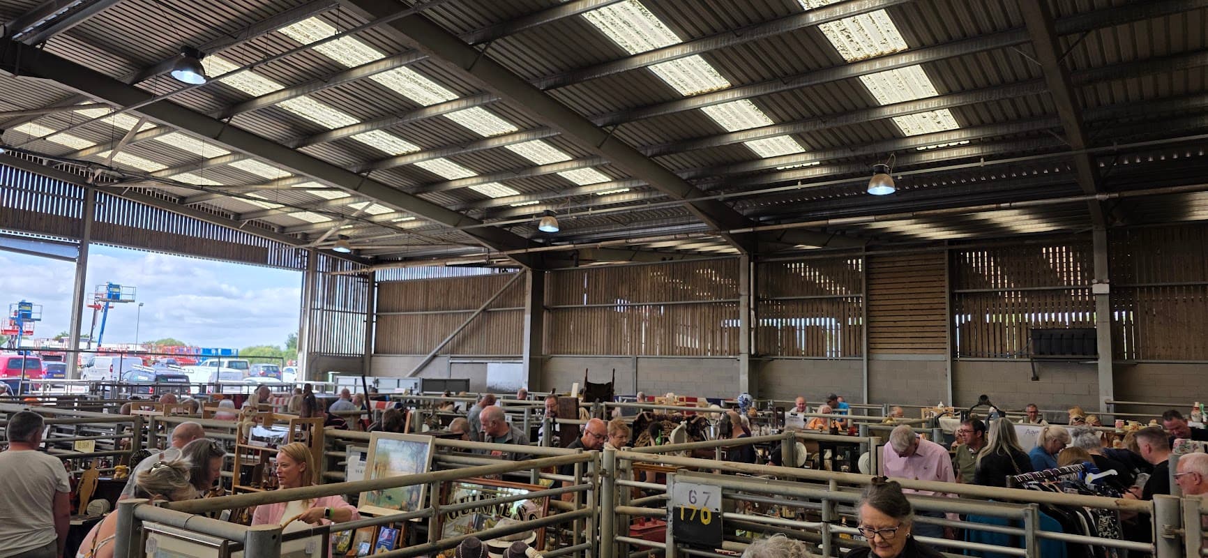Yorkshire Flea Thirsk