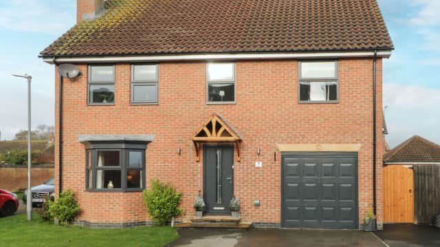 Accommodation at Eaton House, 7 Rectory View in beeford