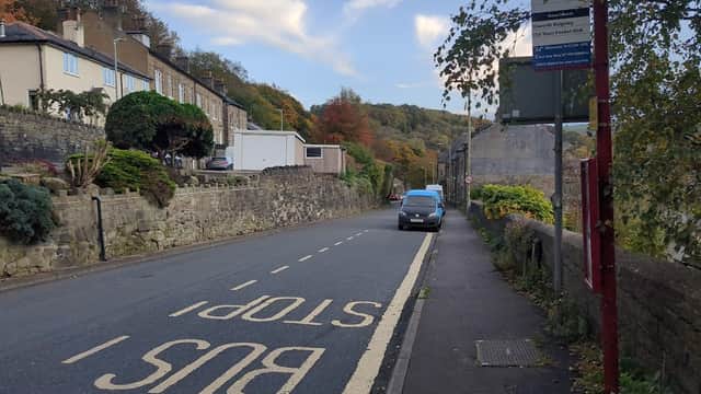 Bus Stop at Midgehole Road - Bus Stops in chiserley