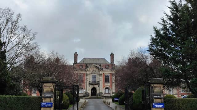 County Hall - Bus Stops in warlaby