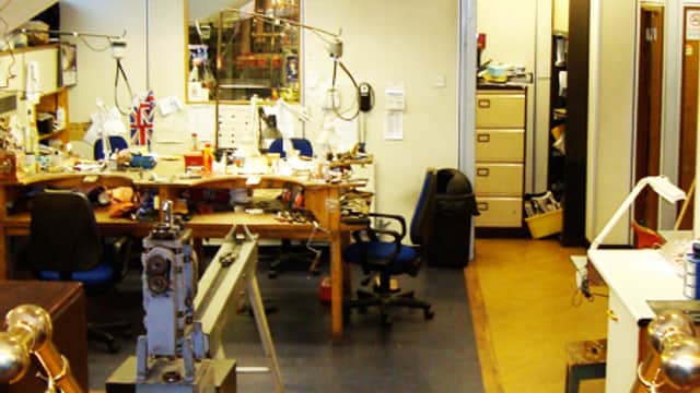 JPB Jewellery - Jewellers in huddersfield