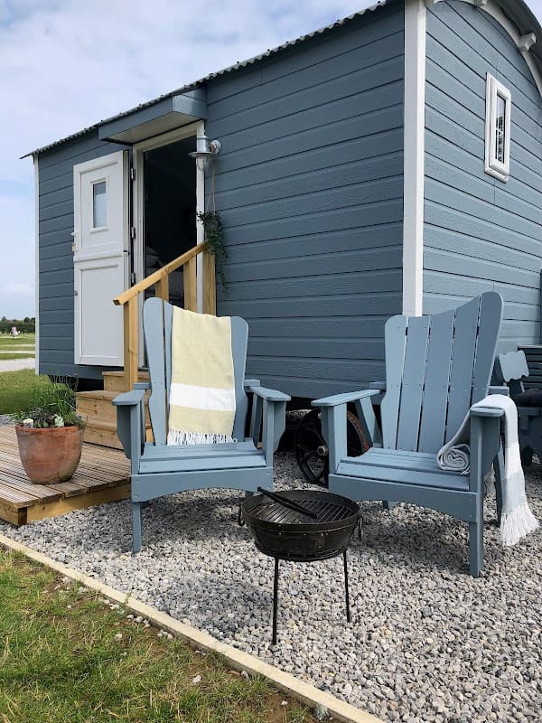 White Cottage Holiday Park