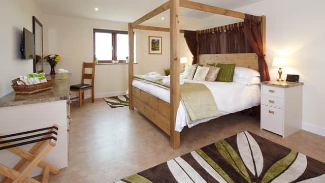 Accommodation at Thief Hole Cottages in thornton le moor