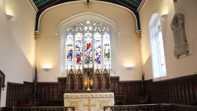 St John's Parish Church, Newland - Churches in hull