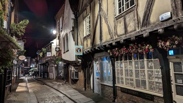 Bus Stop at Tower Street (Stop TA) - Bus Stops in york