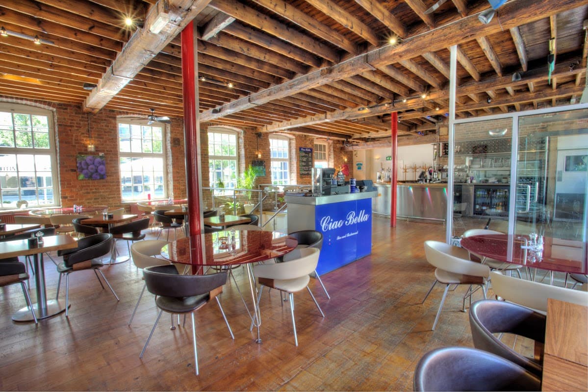 Ciao Bella Bar & Restaurant