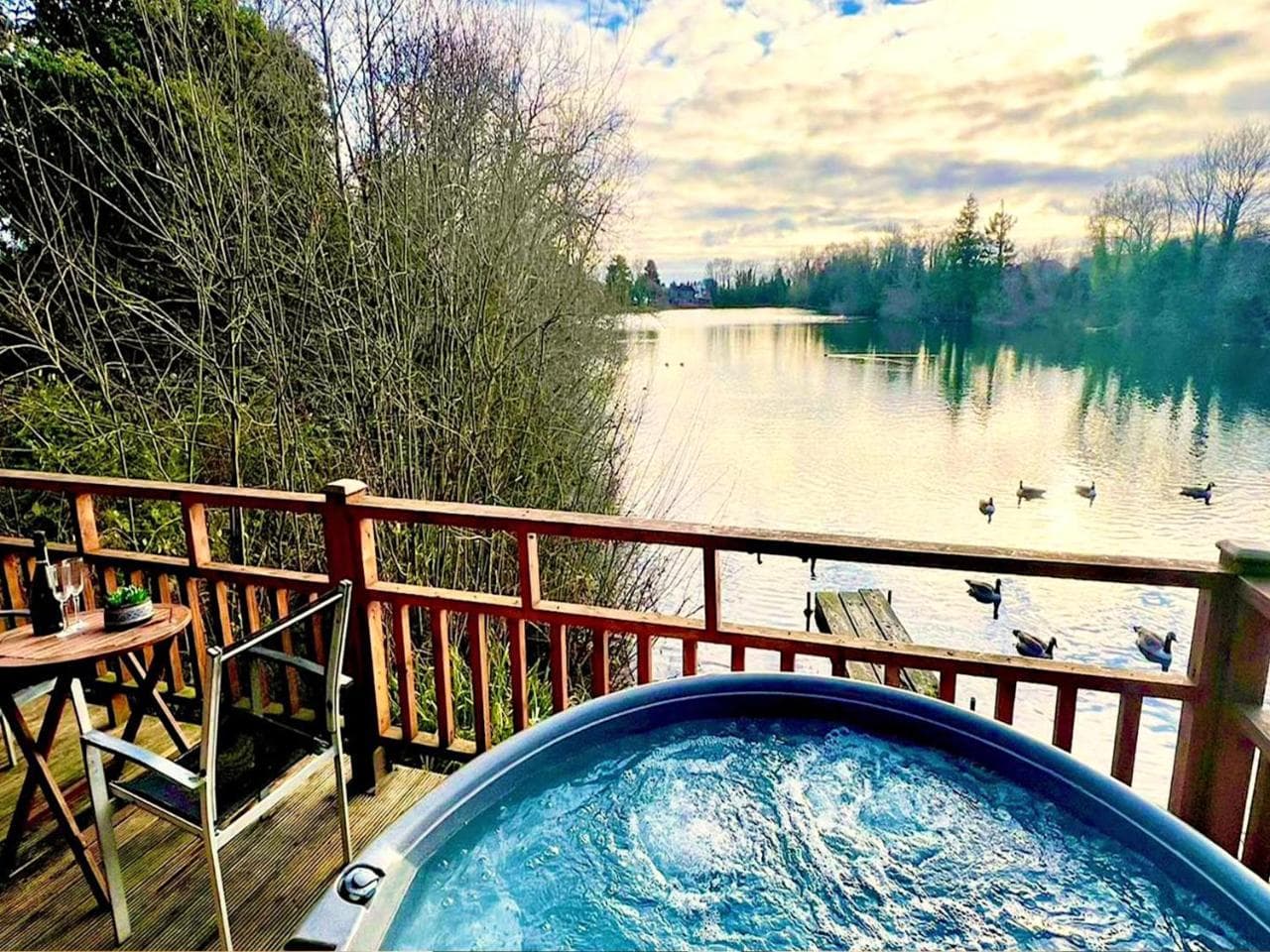 Holly Lodge 12 Hot Tub, York, Yorkshire
