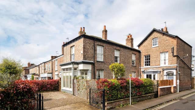 Accommodation at Luxury Victorian Town House - with parking. in york