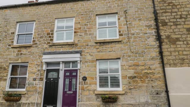 Accommodation at 64 Potter Hill in pickering