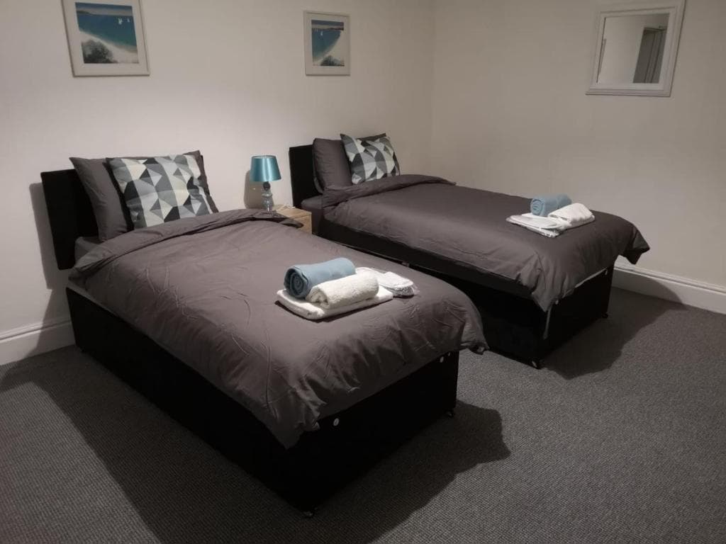 Seaside Suite Sheffield