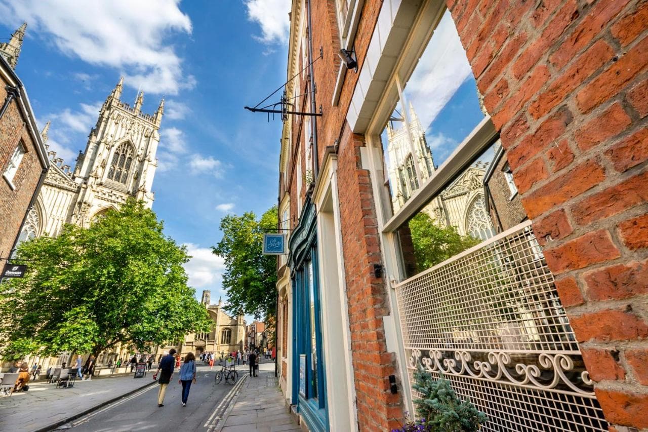19 High Petergate - Next to York Minster, York, Yorkshire