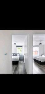 Luxary Living with free parking