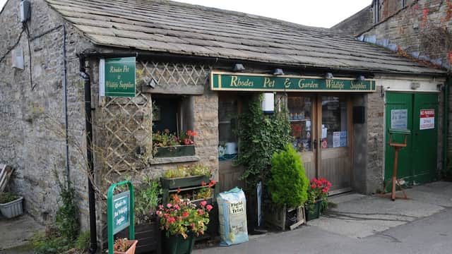 Rhodes Pet and Wildlife Supplies - Pet Shops in hawes