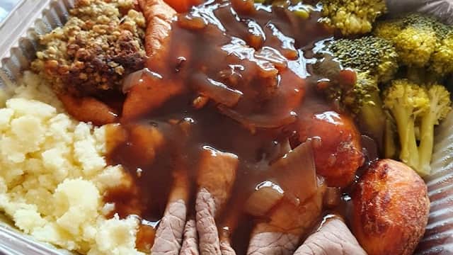 Chellyβs Deli - Delicatessens in leeds