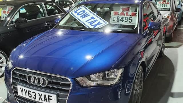 Pit Stop Service Centre - Garages in guiseley