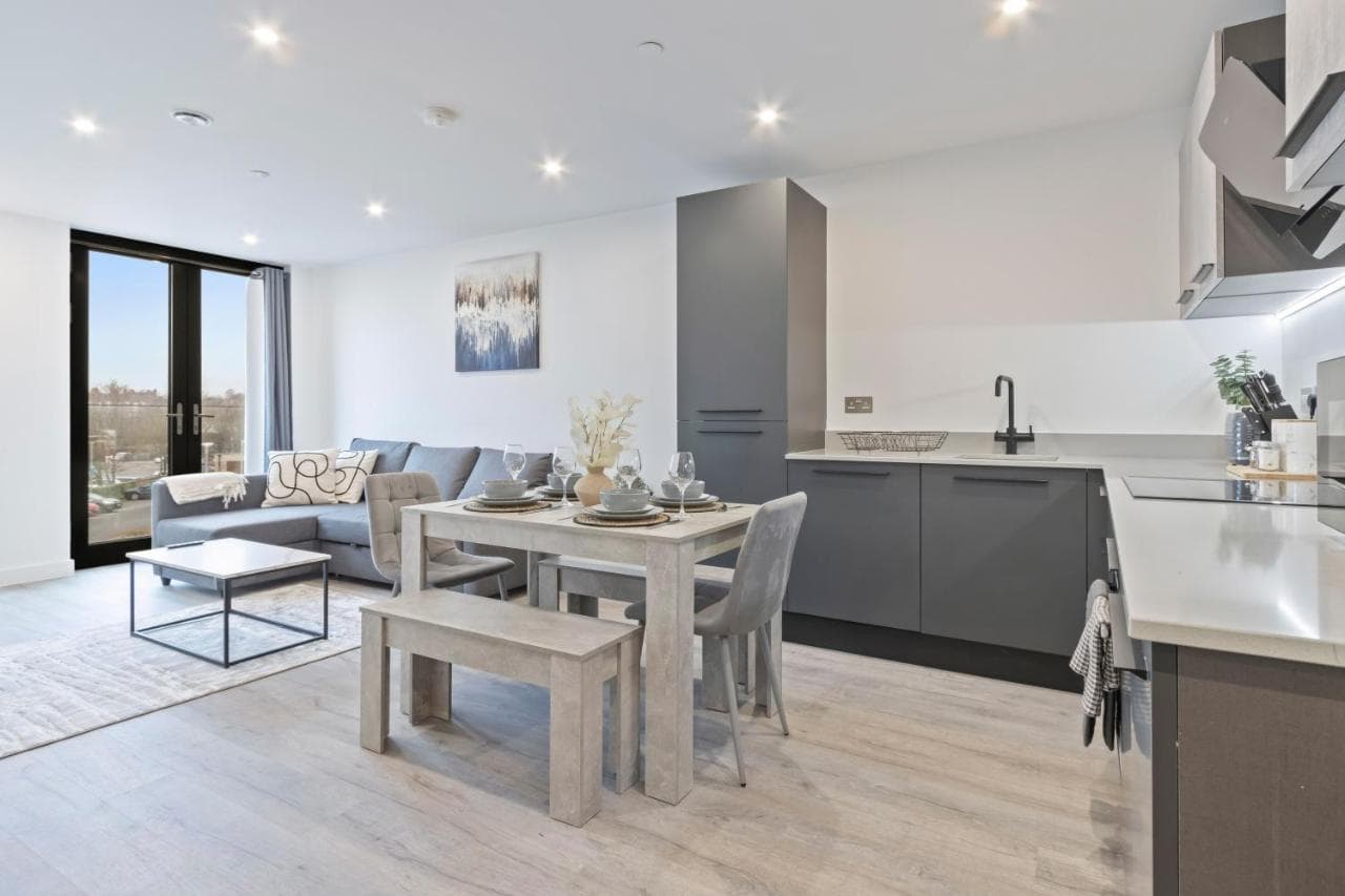 Walk to York Minister - Central Flat - Sleeps 7-Gym, York, Yorkshire