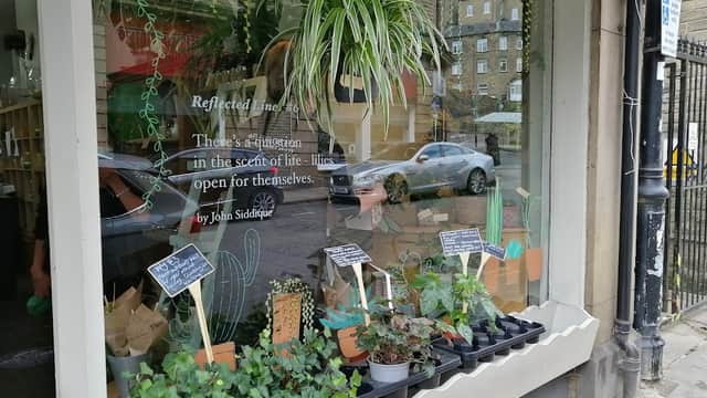 Fleur De Lys - Florists in hebden bridge